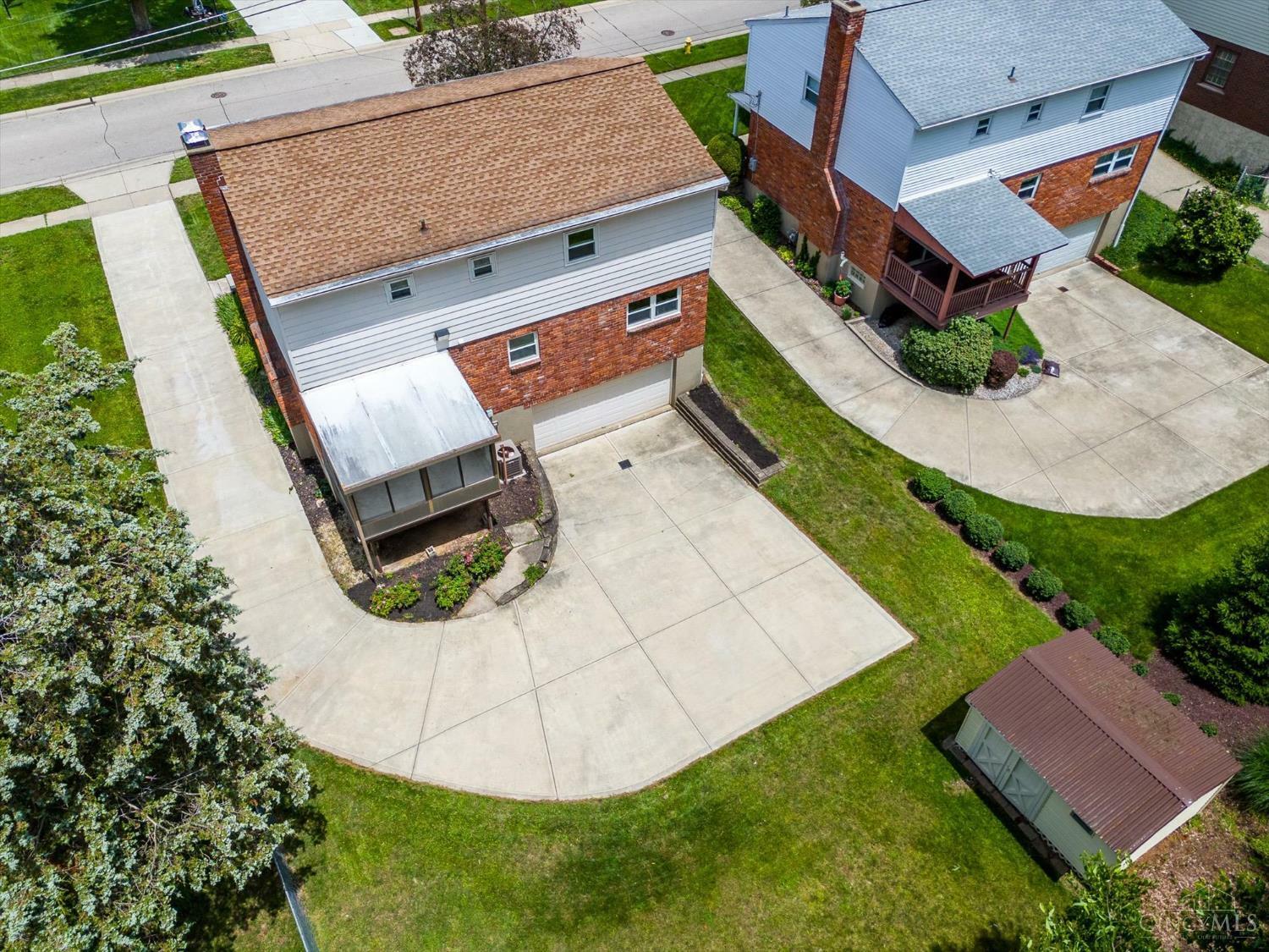 Property Photo: 4113 Stonecreek Way OH 45241