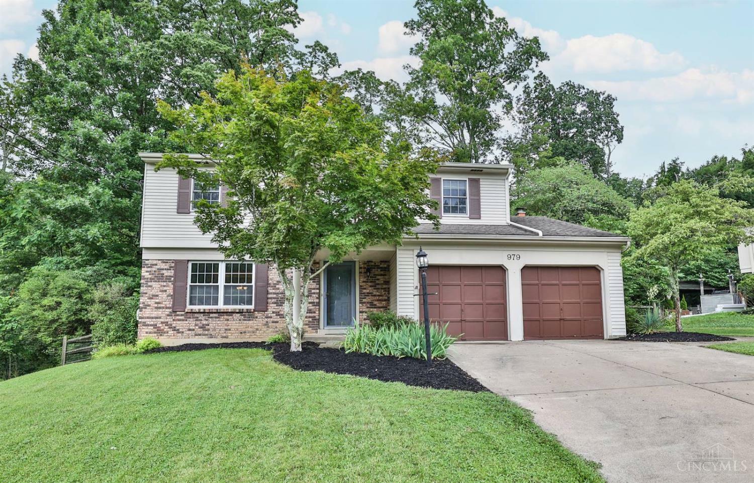 Property Photo: 979 Holz Avenue OH 45230