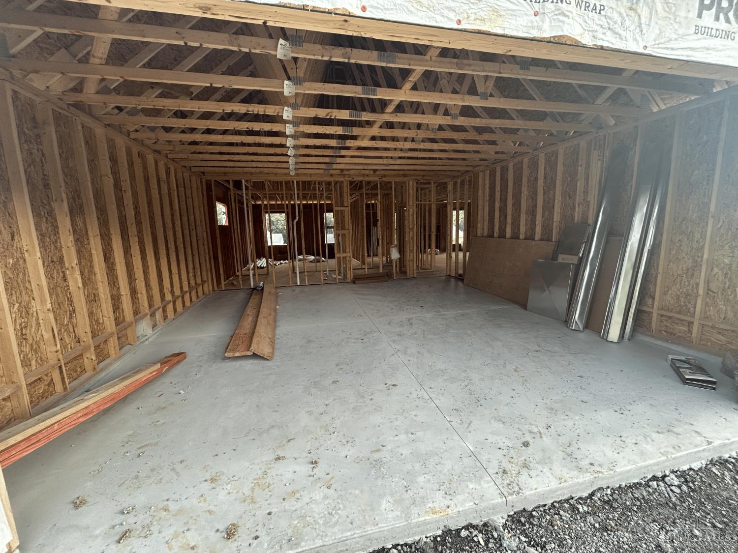 Property Photo: 1681 W Huntley Road OH 45122