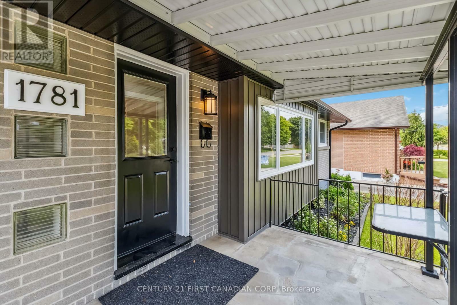 Property Photo: 1781 Whitehall Drive ON N5W 1Z2