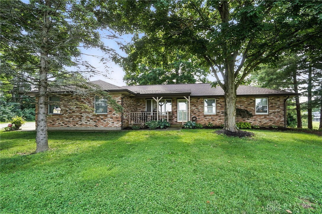 Property Photo: 8425 Dillman Road OH 45311