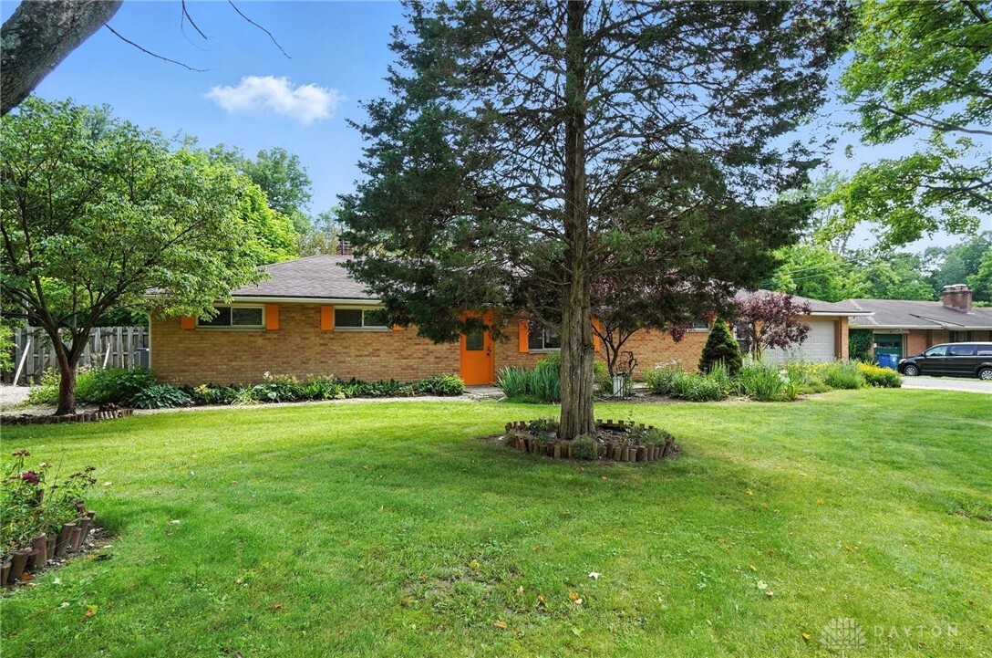 Property Photo: 4161 Sunbeam Avenue OH 45440