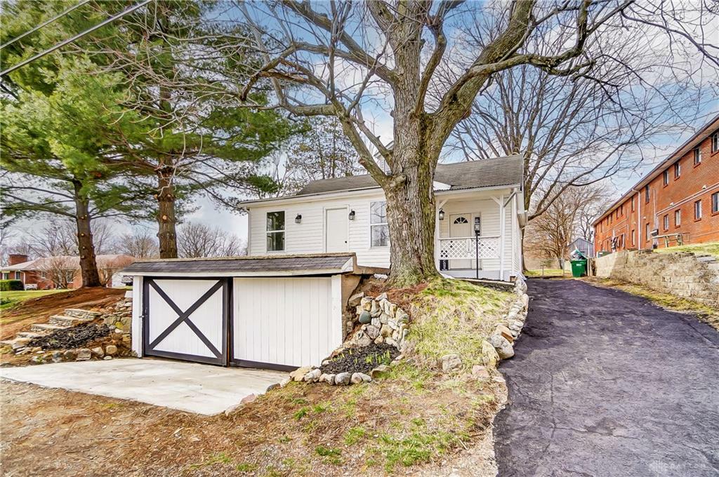 Property Photo:  1601 Rausch Avenue  OH 45432 