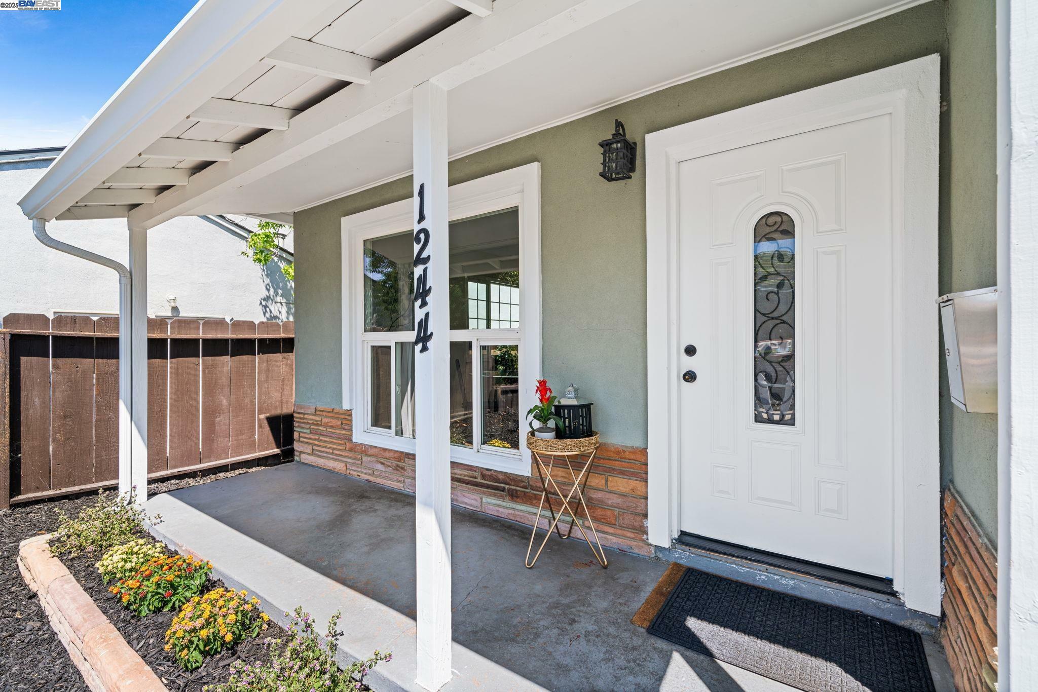 Property Photo: 1244 Locust St CA 94551