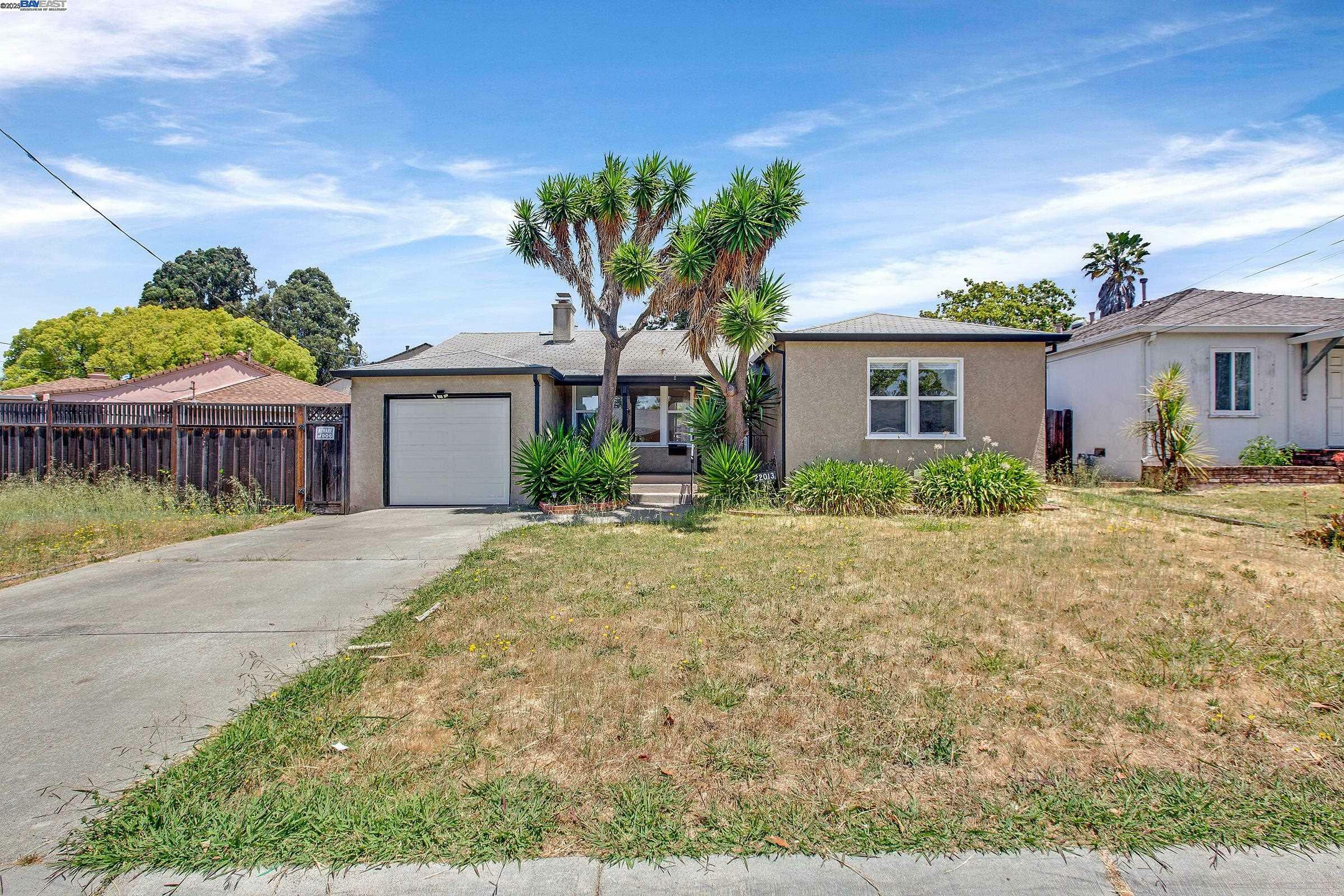 Property Photo:  22013 Queen St  CA 94546 