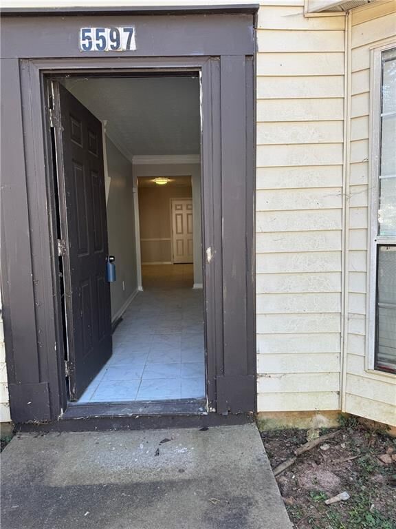 Property Photo: 5597 Stonington Trace Parkway GA 30087