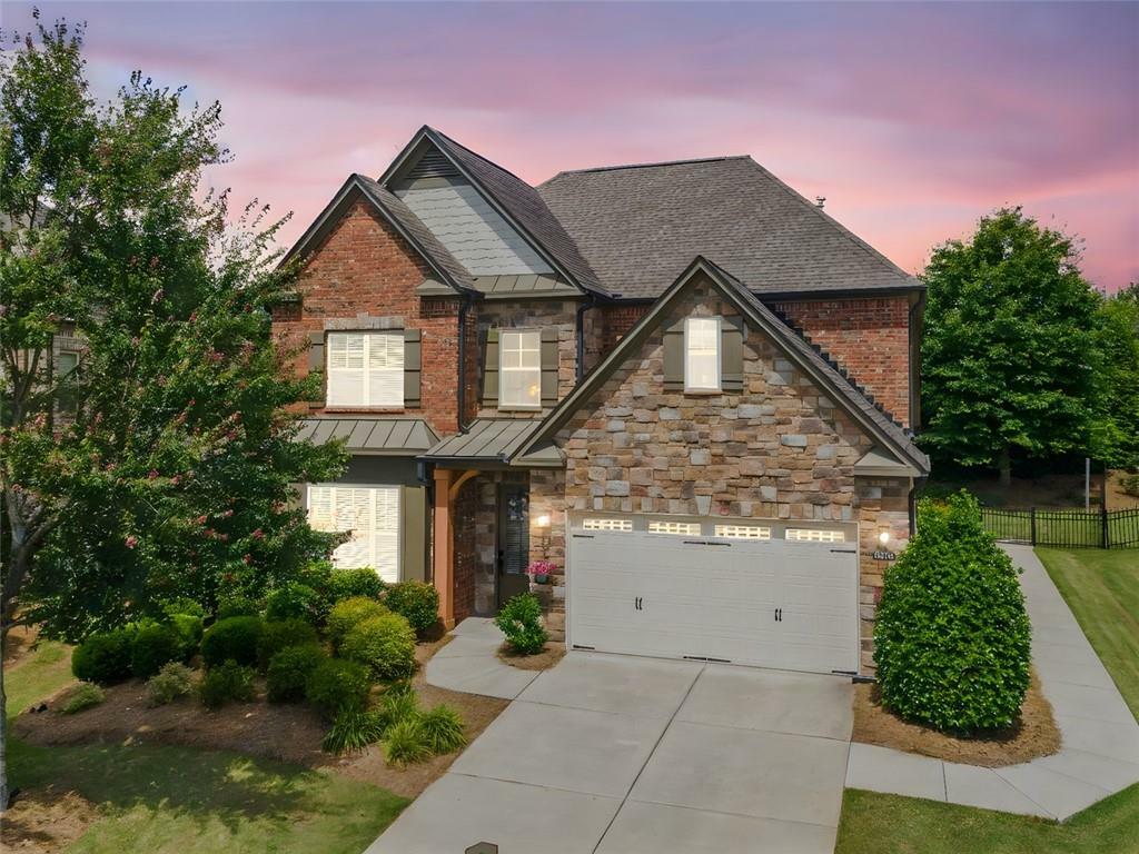 Property Photo: 3015 Arbor Song Court GA 30041