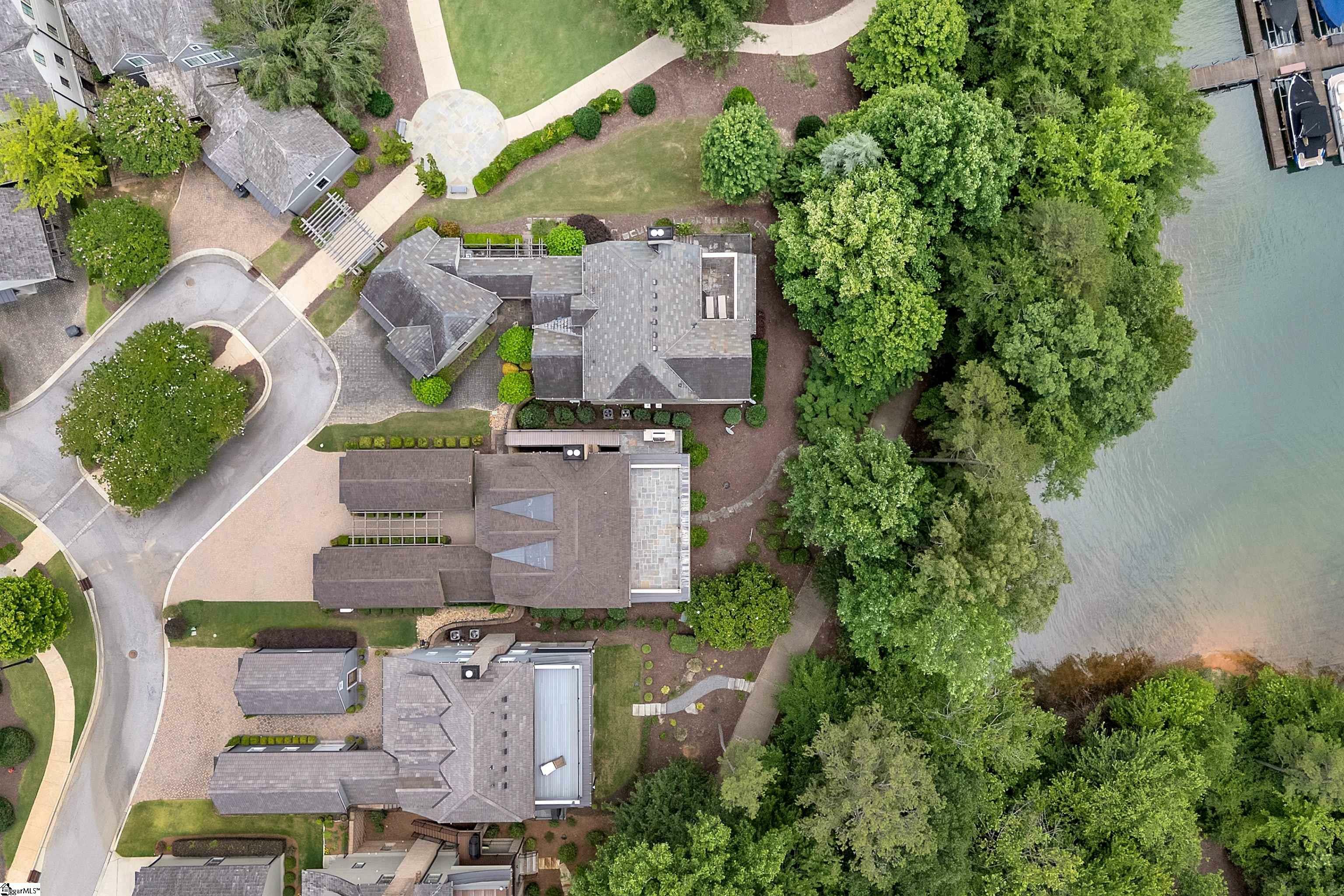 Property Photo:  155 Village Point Drive  SC 29685 
