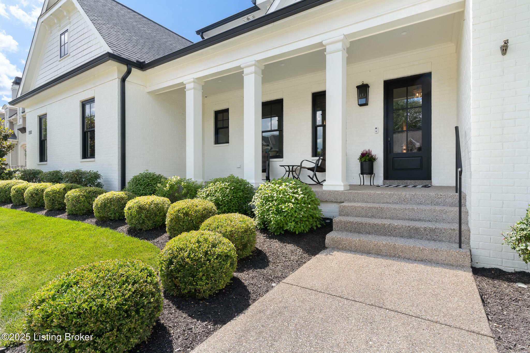 Property Photo: 7815 Spring Farm Glen Rd KY 40059