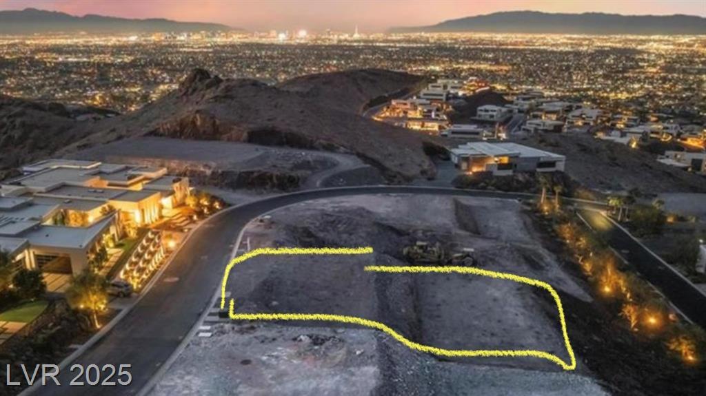 Property Photo: 654 Dragon Peak Drive NV 89012