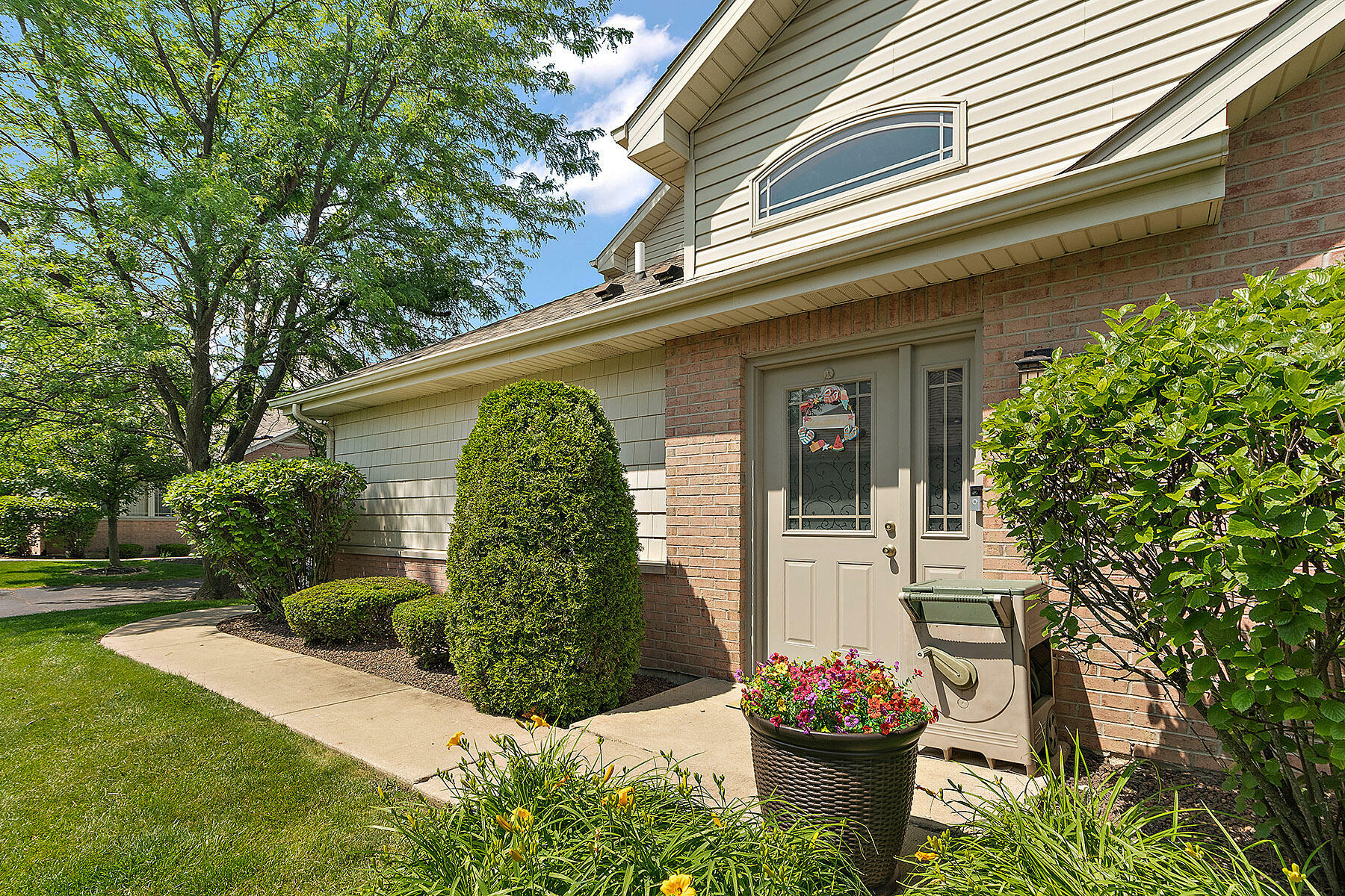 Property Photo: 10031 Gettler Street IN 46311