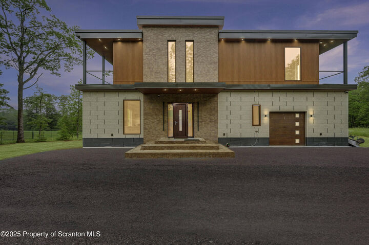 Property Photo:  130 Laurelbrook Drive  PA 18602 