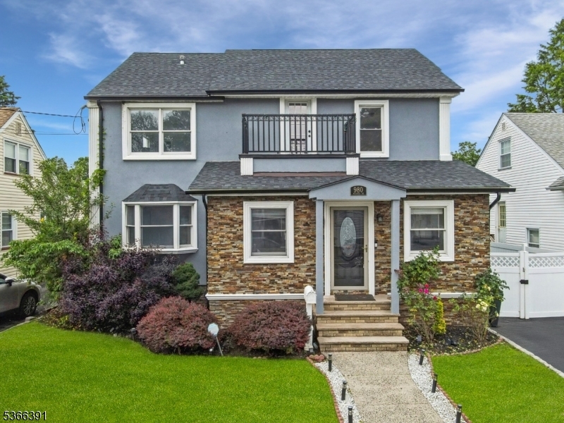 Property Photo: 980 Moessner Ave NJ 07083