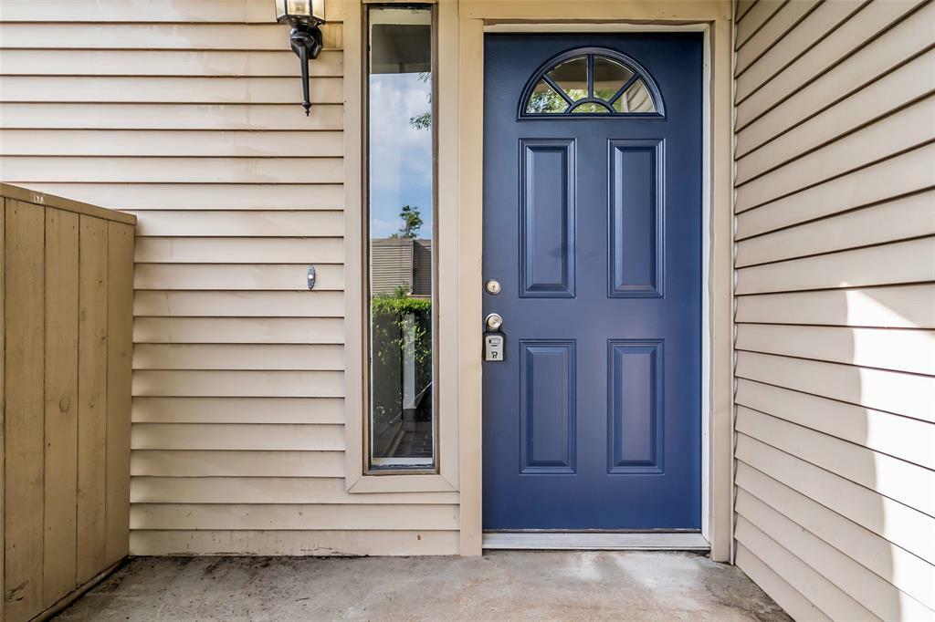 Property Photo:  1385 Chardonnay Drive  TX 77077 