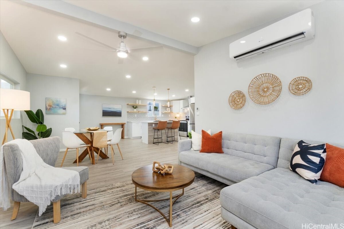 Property Photo: 85-042 Kaupuni Street HI 96792