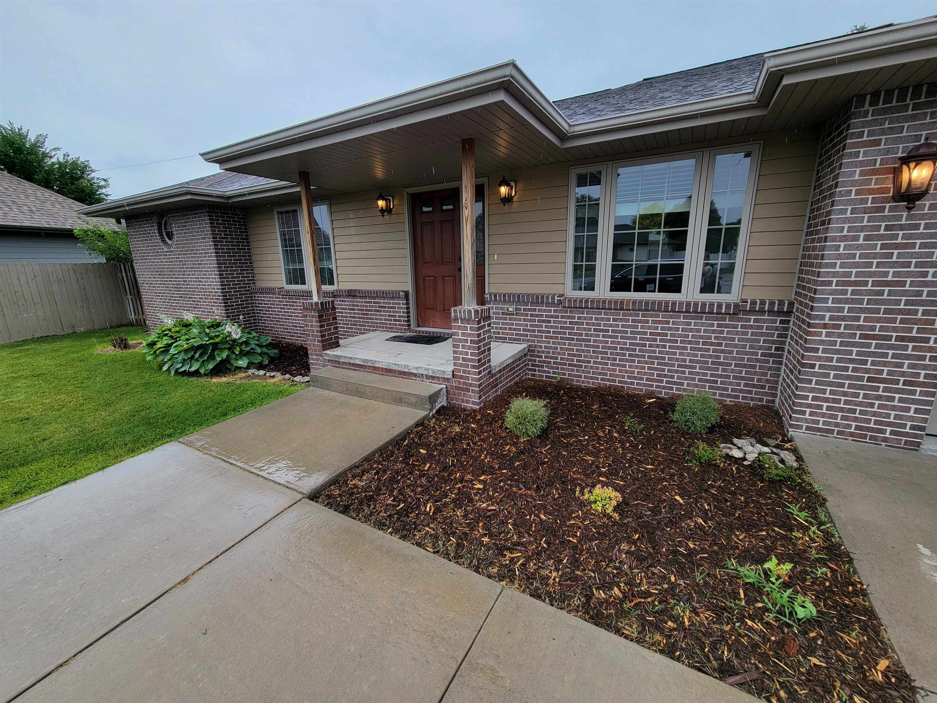 Property Photo: 3414 Bush Court NE 69101