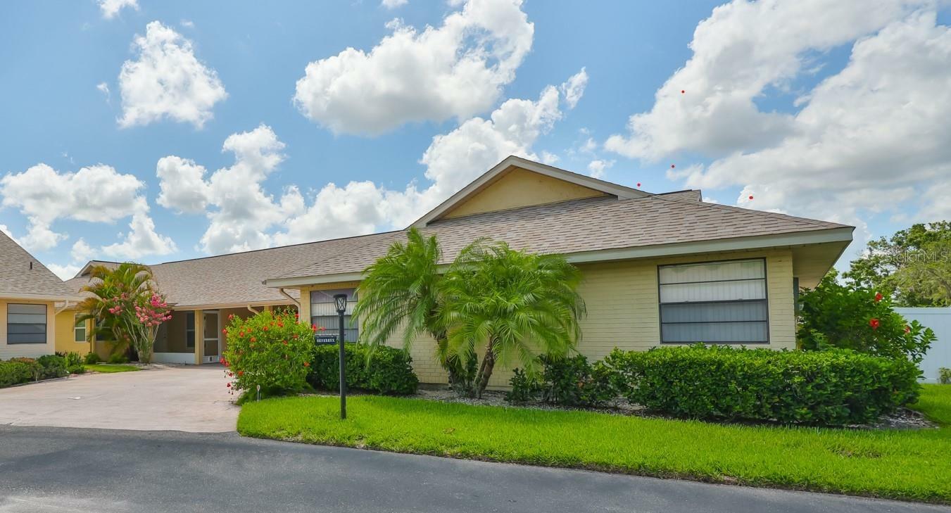 Property Photo: 1717 Atrium Drive FL 33573