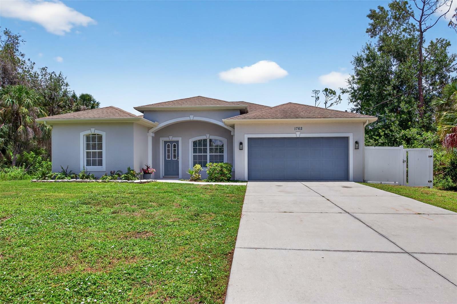 Property Photo: 1762 Mincey Terrace FL 34286