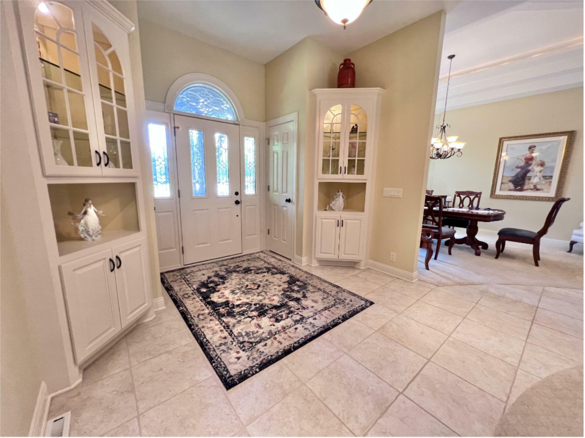 Property Photo: 4723 Weatherwood Ln WI 53403