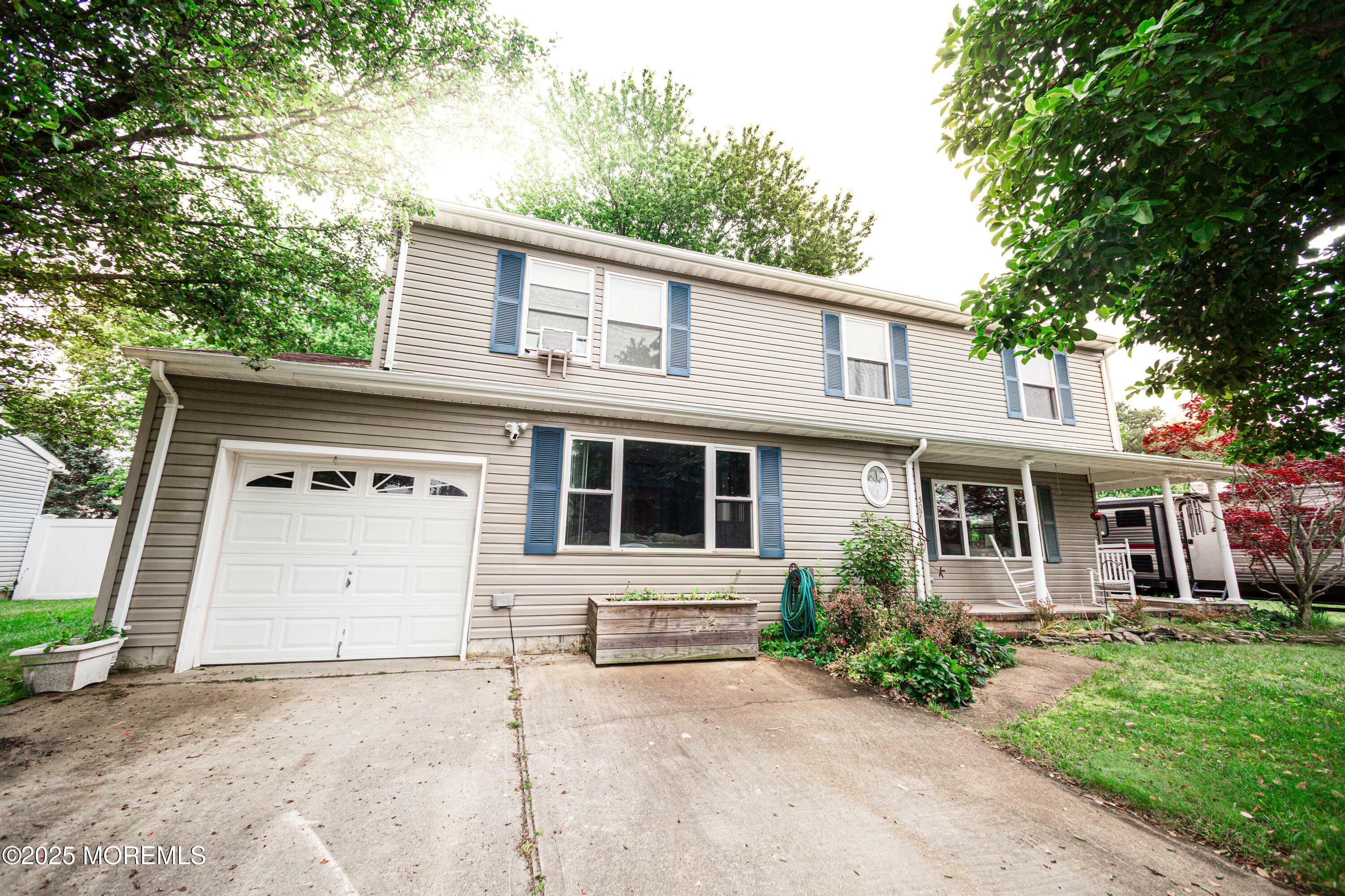 Property Photo: 507 Laurelwood Drive NJ 08734