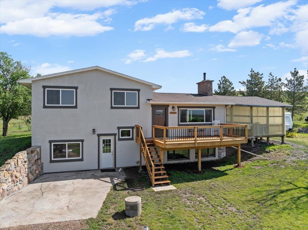 Property Photo: 10844 Antelope Lane SD 57717