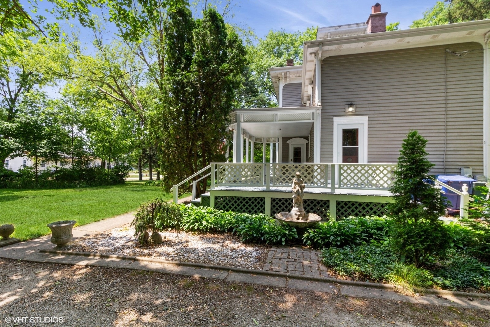 Property Photo: 100 E Miller Avenue IL 60520