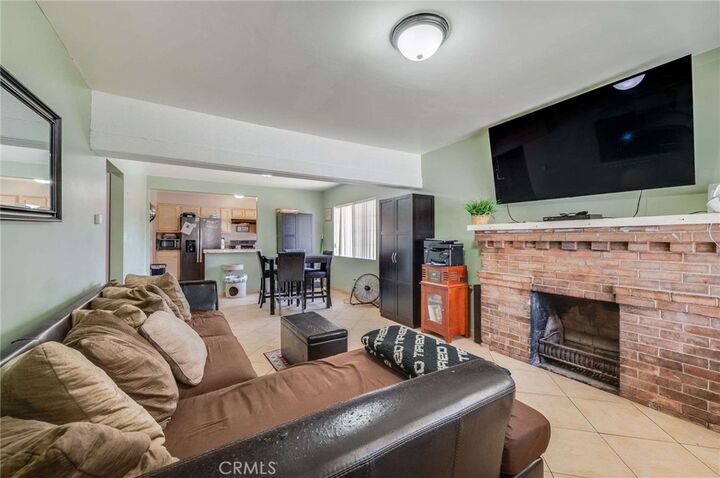 Property Photo: 418 W Los Angeles Avenue CA 90640