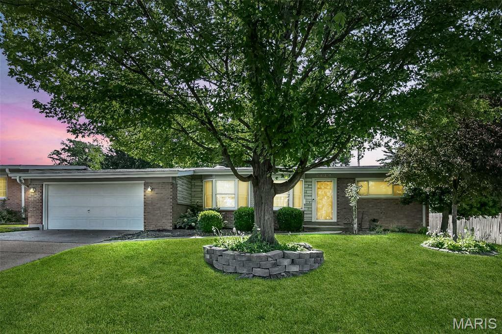 Property Photo:  1620 Jodphur Drive  MO 63033 