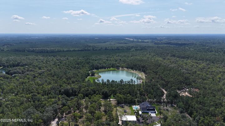 Property Photo:  3212 Thunder Road  FL 32068 