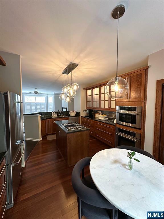 Property Photo: 7 Cobblestone Court NJ 07436