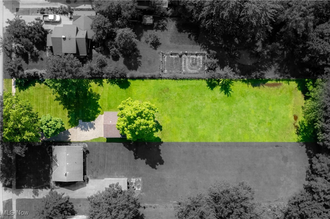 Property Photo: 116 Sprague Road OH 44017