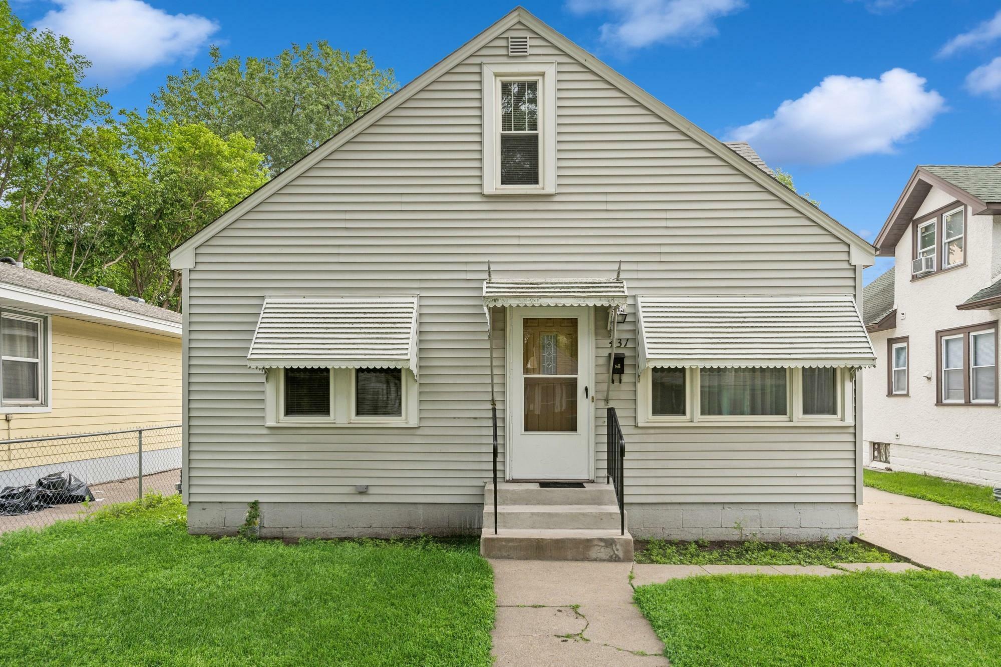 Property Photo: 431 Pierce Street NE MN 55413