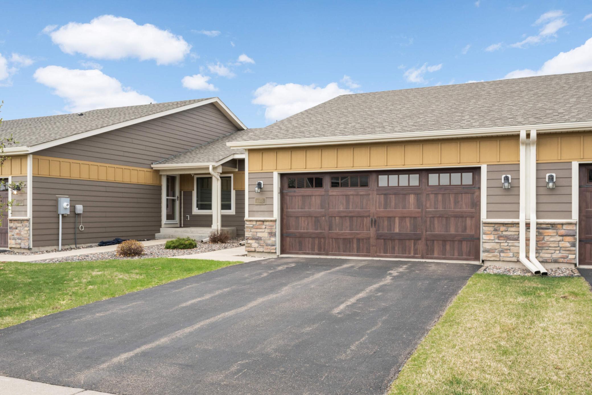 Property Photo: 10885 Retreat Lane MN 55129
