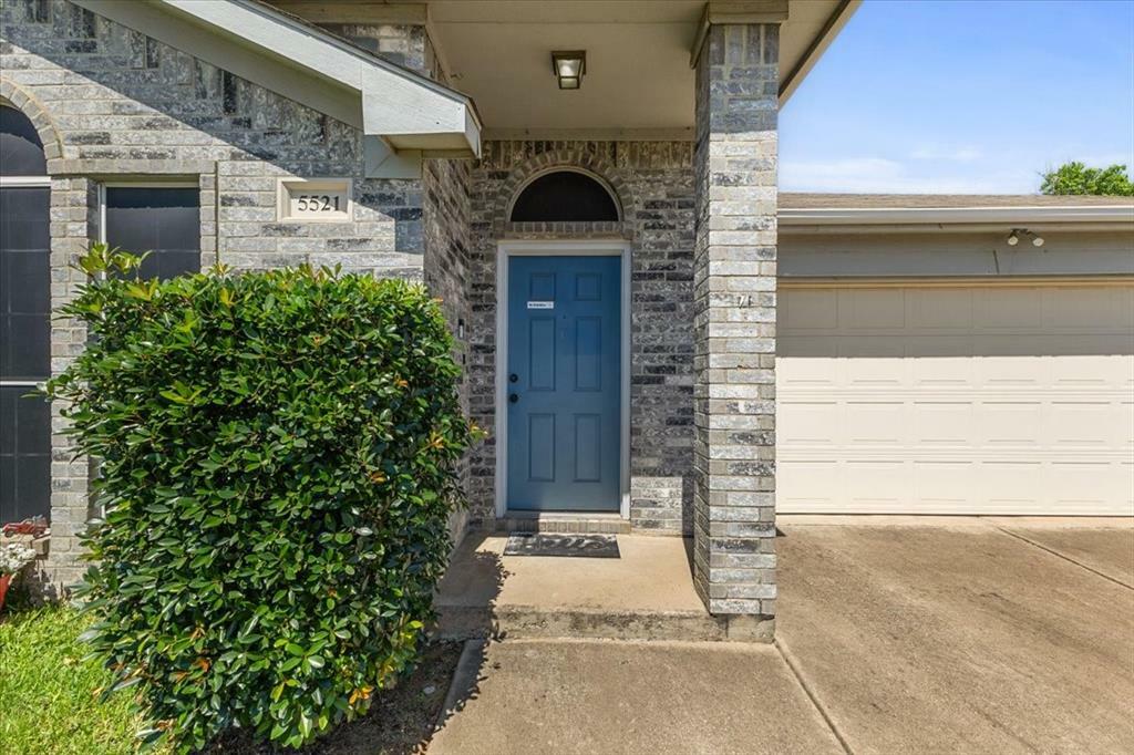 Photo de la propriété: 5521 Alta Verde Circle TX 76017