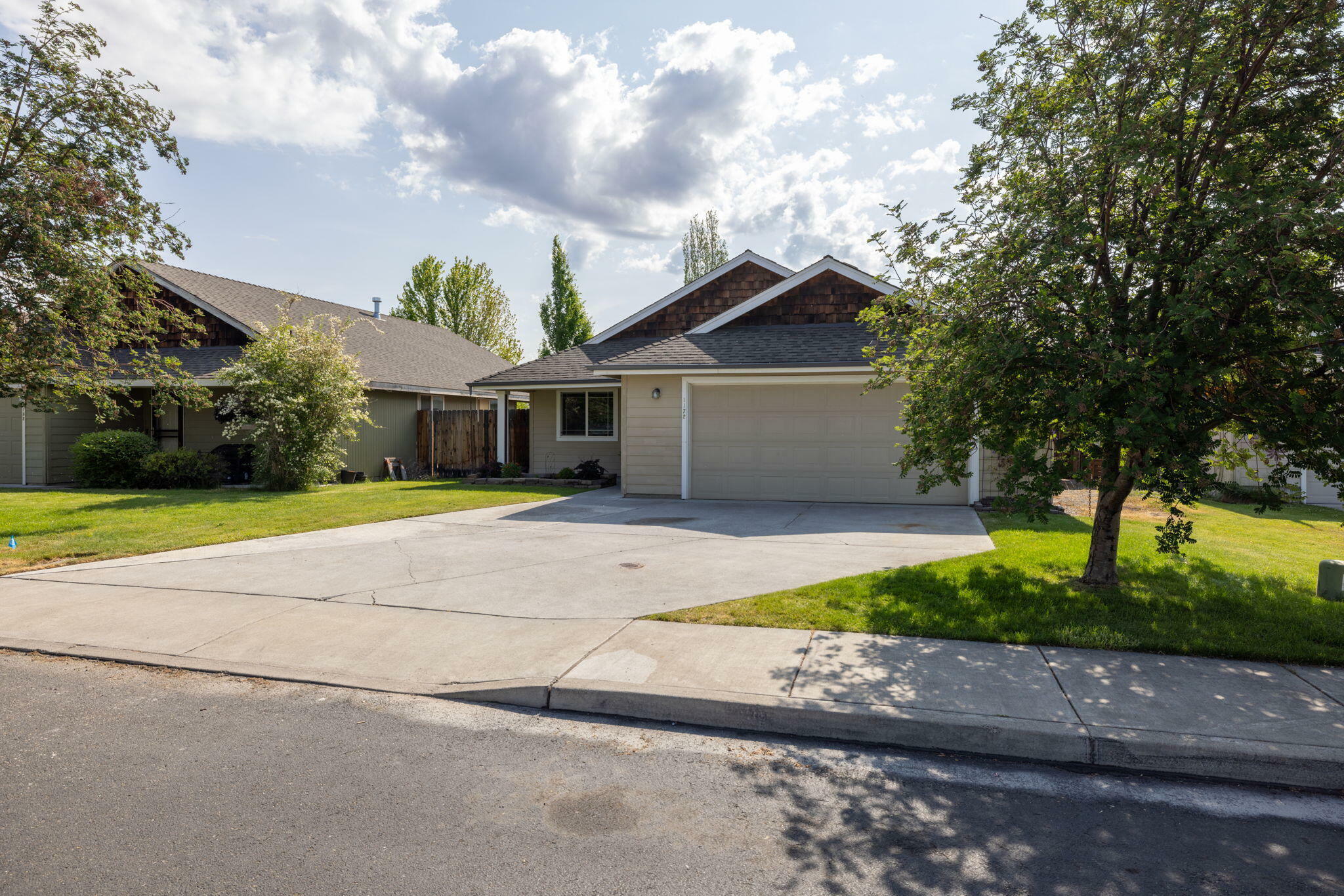 Property Photo: 1172 NW 22nd Place Or OR 97756