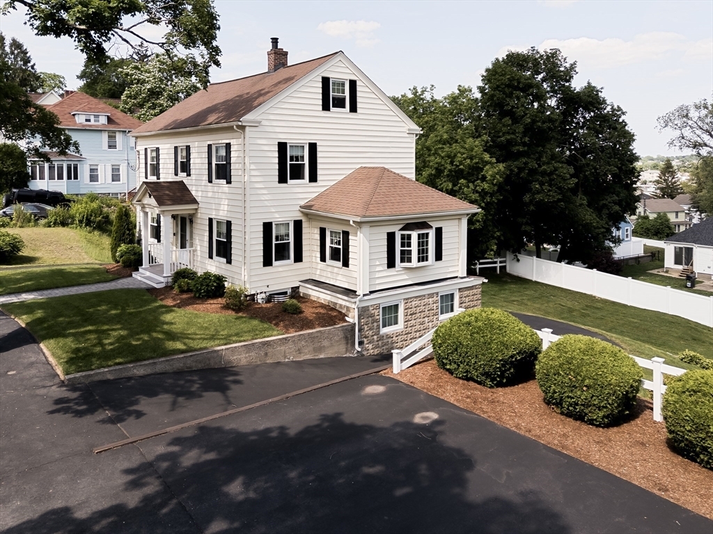 Property Photo:  20 Blaine Ave  MA 01603 