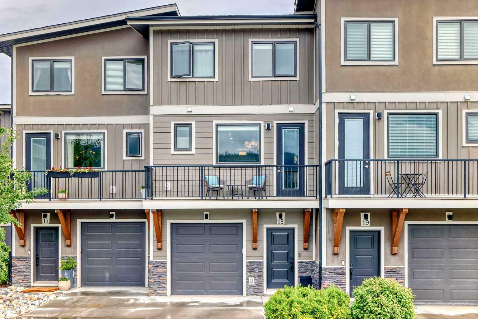 Property Photo:  101 Rivers Bend Gate 18  AB T1W 0K5 