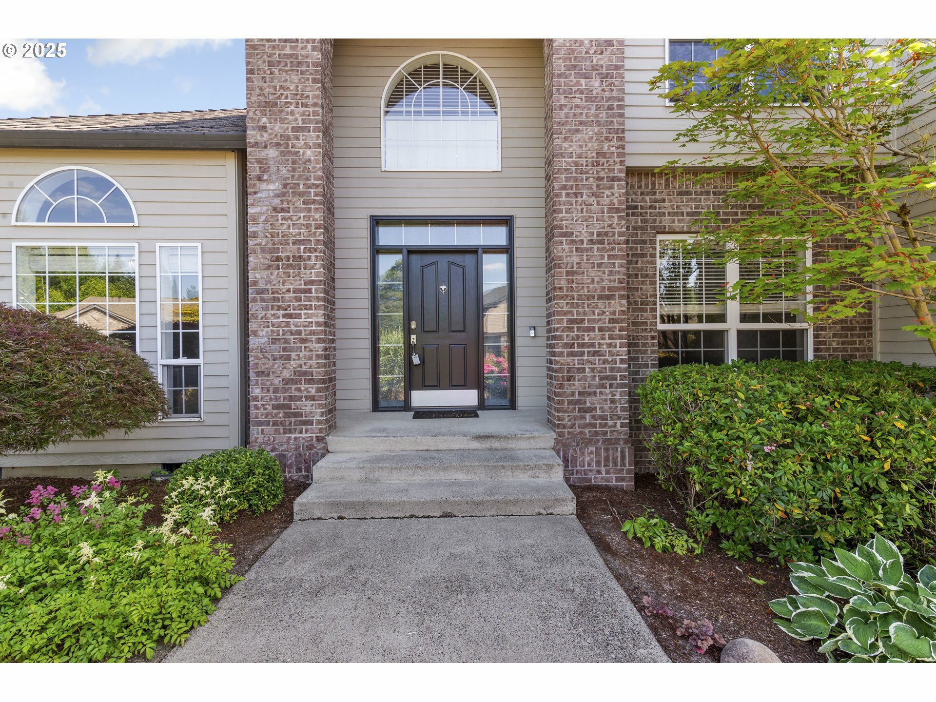 Property Photo:  5021 NW 141st St  WA 98685 