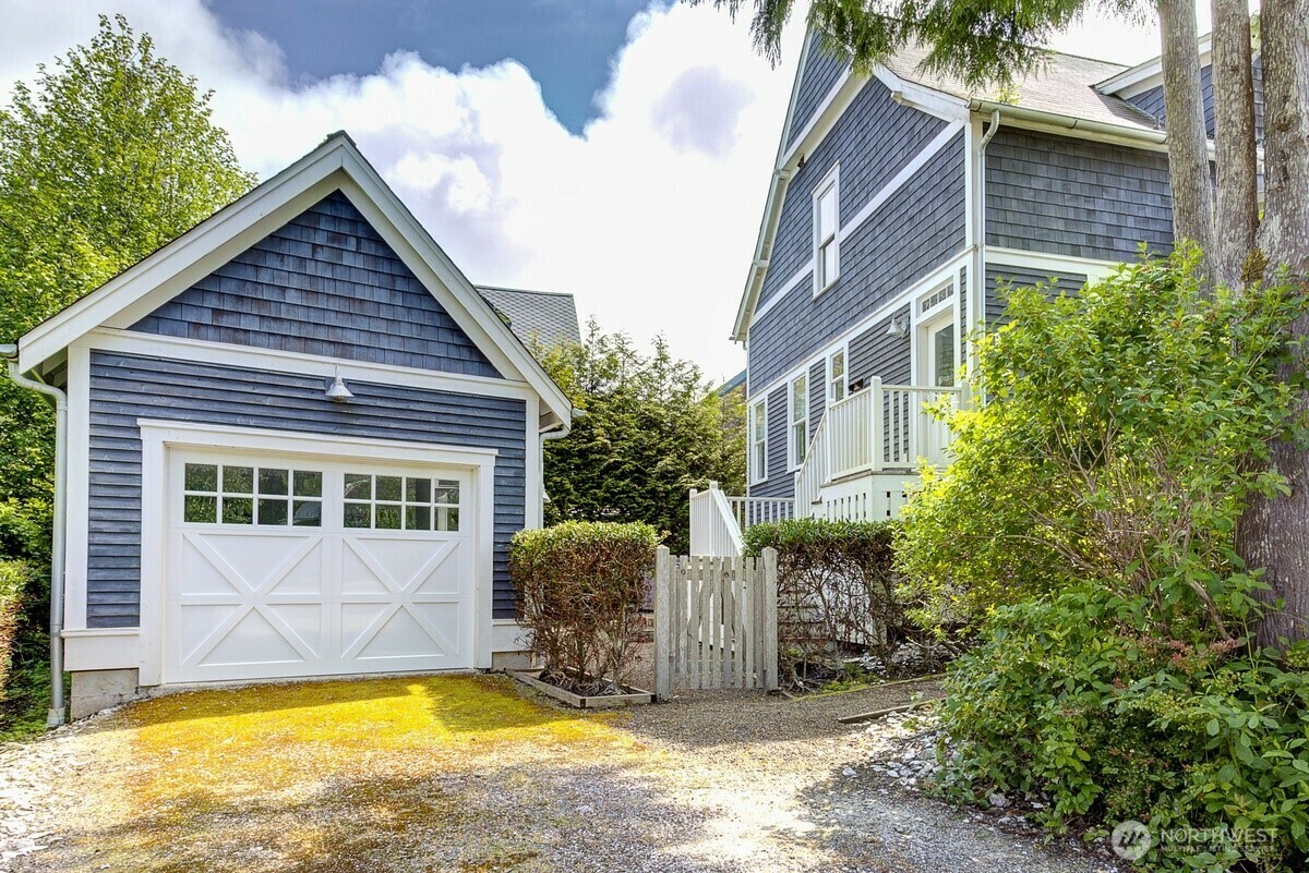 Property Photo: 245 Meriweather Street WA 98571