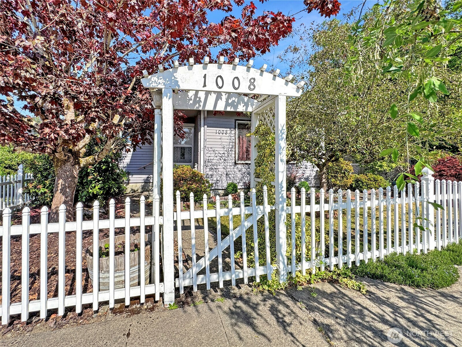 Property Photo: 1008 F Street WA 98531