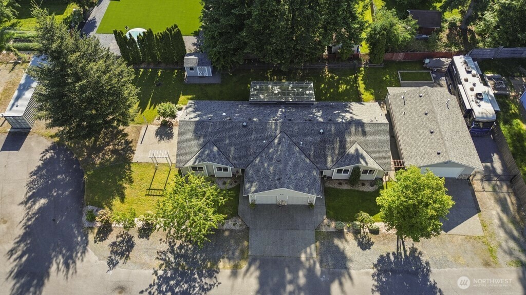 Property Photo: 5121 88th Street NE A & B WA 98270