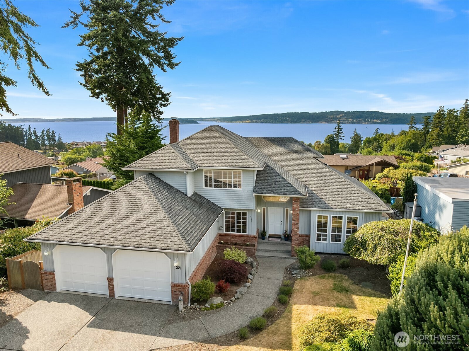 1021 N Sunset Drive  Camano Island WA 98282 photo