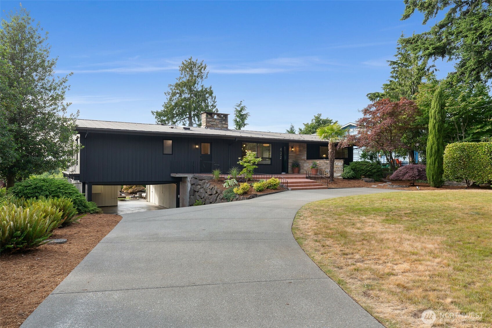 Property Photo: 432 SW 206th Street WA 98166
