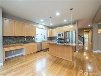 Property Photo:  22840 NE 100th Place  WA 98053 