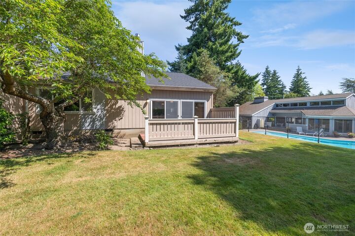 Property Photo: 3207 SW 319th Street 48 WA 98023