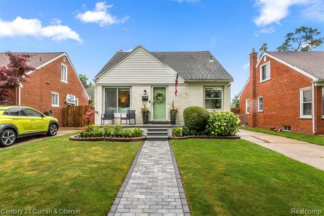 Property Photo: 13640 Hart Street MI 48237
