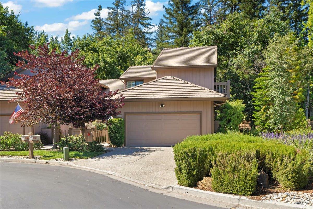 Property Photo: 5945 Fiddletown Place CA 95120