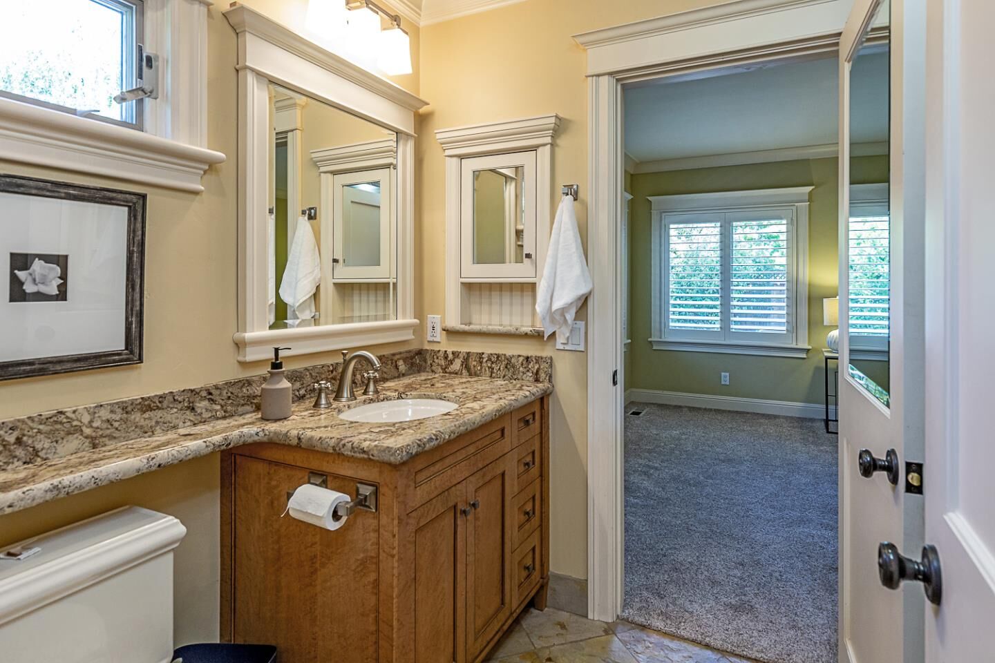 Property Photo: 587 Sequoia Avenue CA 94061
