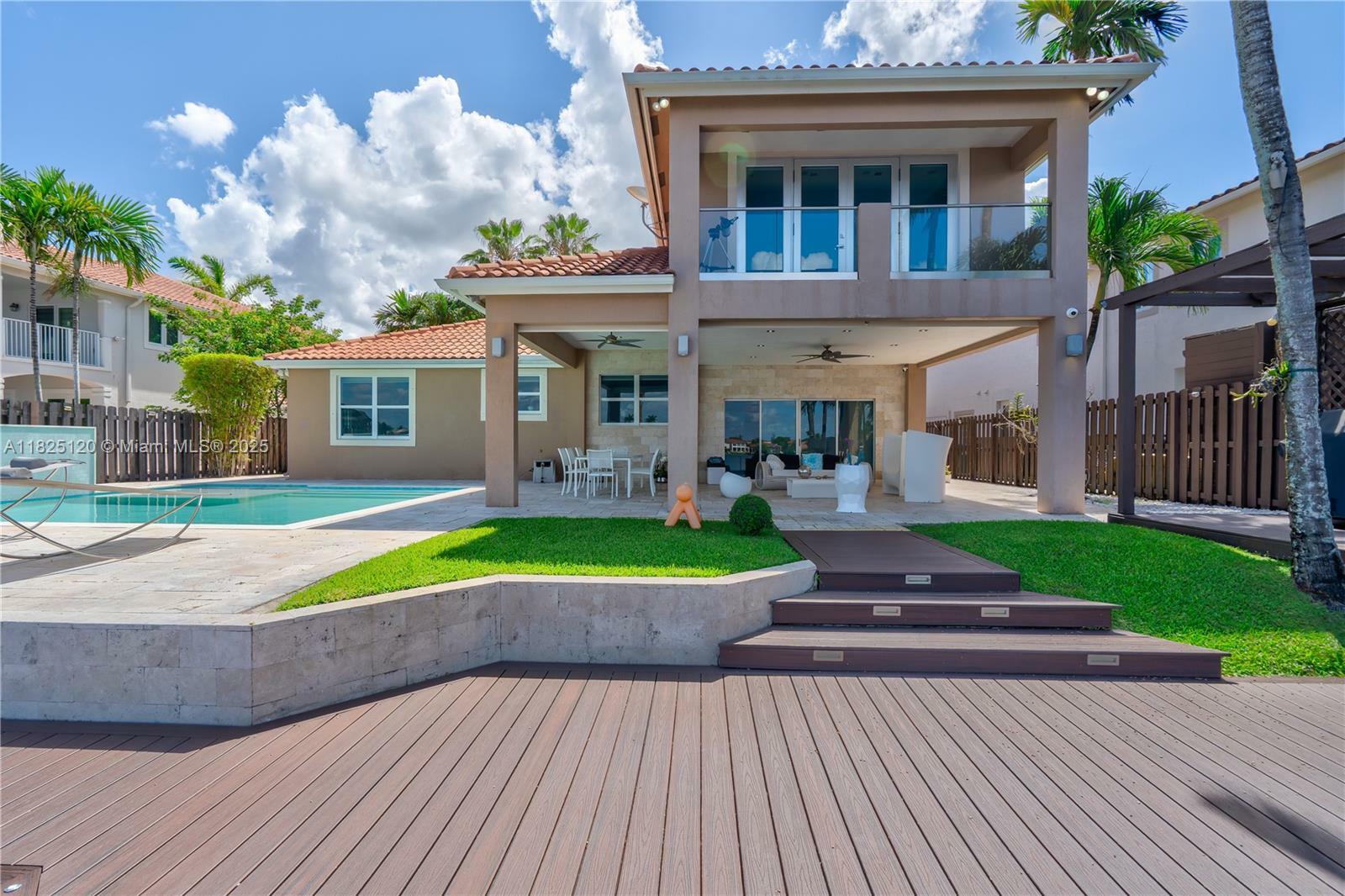 Property Photo: 6822 NW 112th Ave 6822 FL 33178