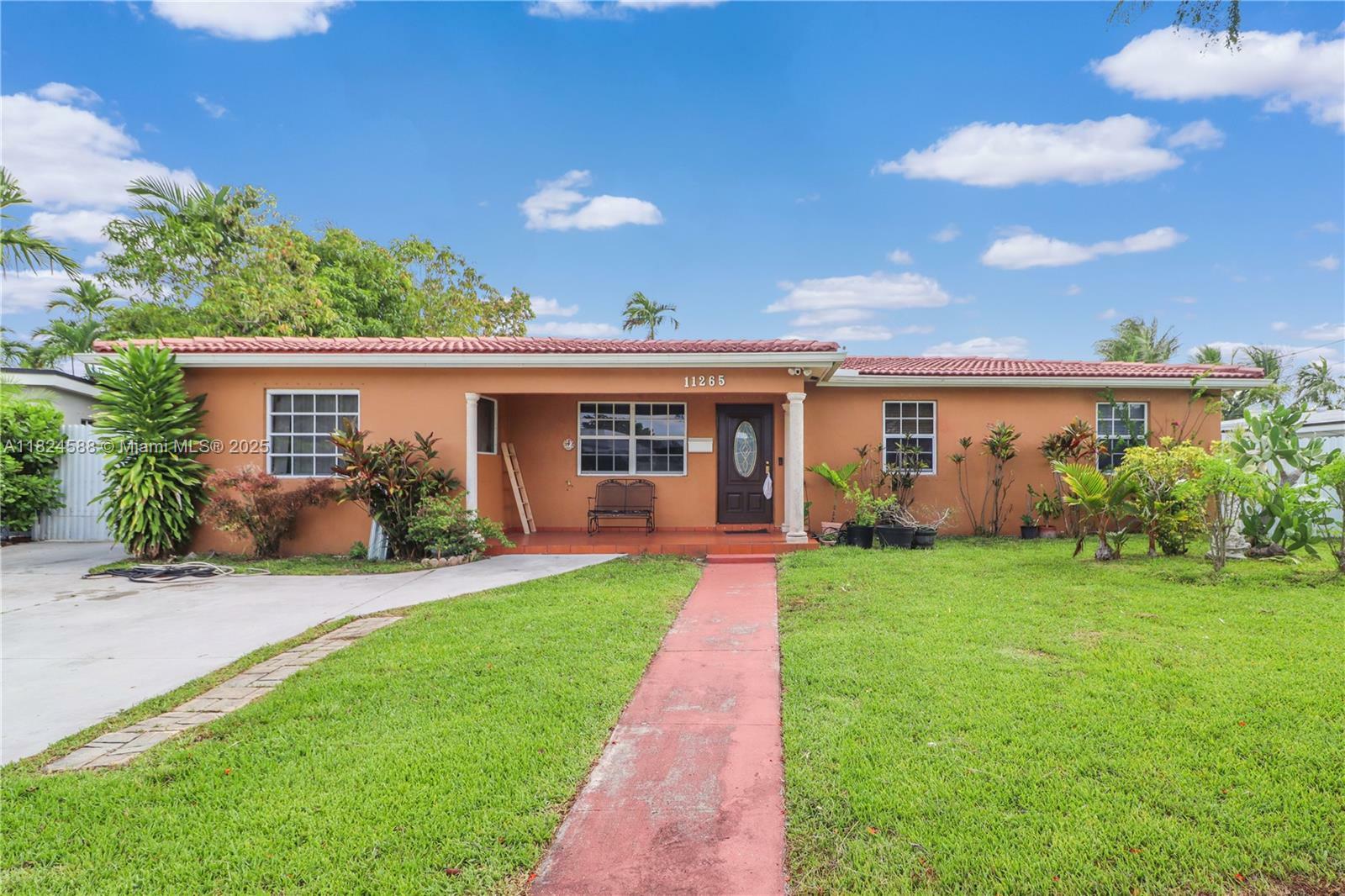 Property Photo: 11265 SW 53rd Ter FL 33165